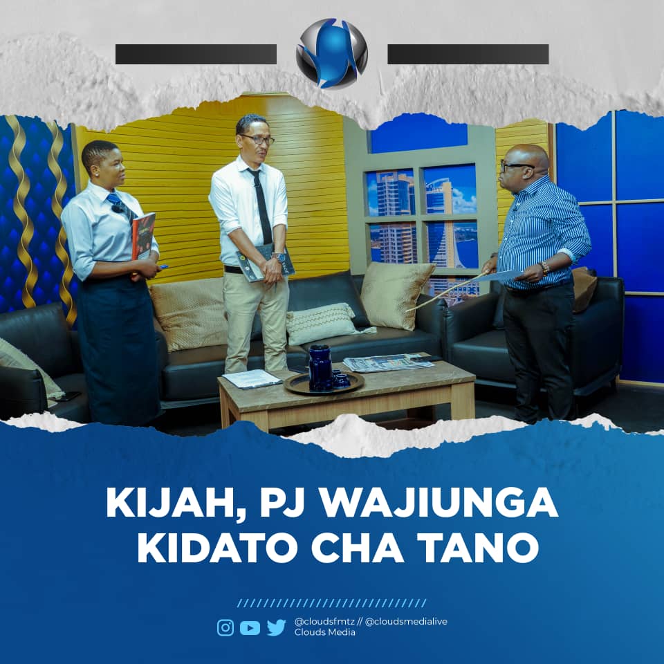 CloudsMediaLive's tweet photo. Baada ya Serikali kufuta ada ya kidato cha 5 &amp; 6 watangazaji wa #Clouds360, @KijahYunus na #Pjsweya wameamua kurudi shule na kujiunga kidato cha 5 ambapo wanatarajia kumaliza kidato cha 6 mwakani 

@SamSasali amejiunga na chuo cha Ualimu.

#Hakunakuleft
#LiveOnClouds360 https://t.co/OJdboHqUk2