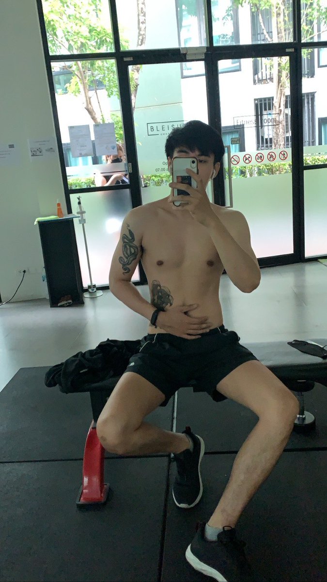 Pureker's tweet photo. มีน้อยแต่มีนะ😂 https://t.co/TZw5IPYOEB
