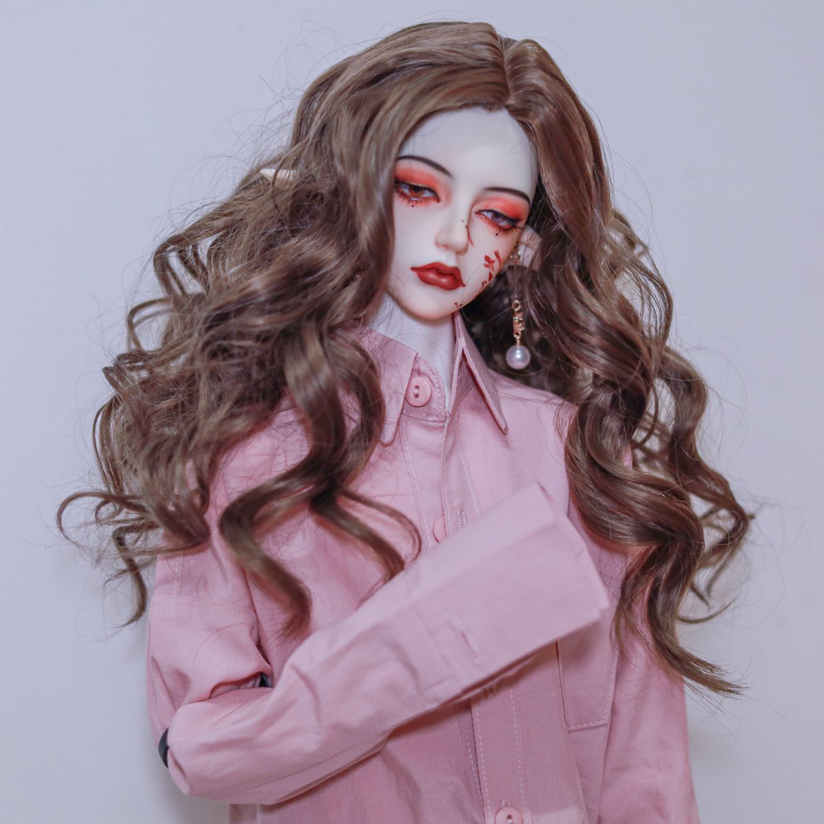 violachang0987's tweet photo. 玩具計畫第164天:
✨New wig✨
手殘不會整理😮💨
正面我弄了30分鐘,匆匆拍三張就無力的收拾。
我的手就很笨。
#illusion_GardeN #illusionGarden #illusionGarden_doll #illusionGardendoll #일루젼가든 #일루젼가든돌 #BJD #球体关节人形 #bjddoll #dollbjd #doll_love #inmtc #inmtcghana https://t.co/WF16c1nxb1