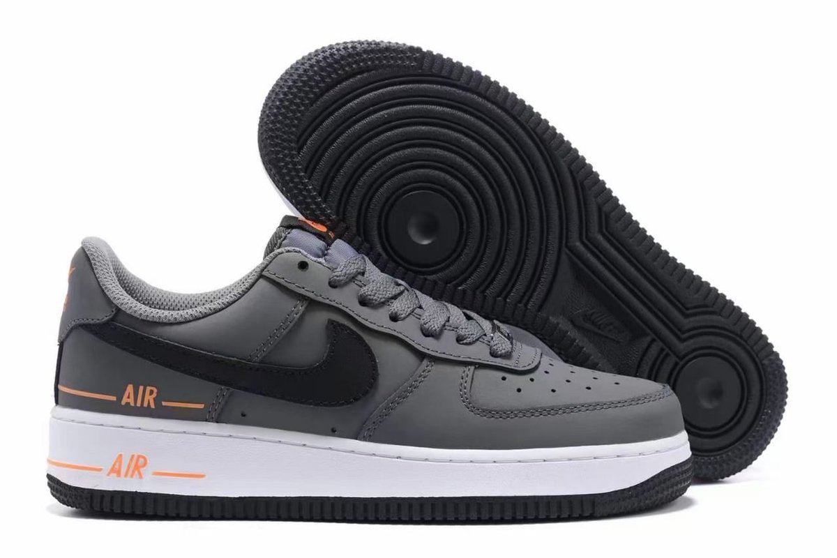sodium_shoes2 tweet picture