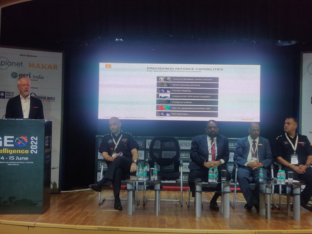 geospatialworld's tweet photo. #GeoIntelligence2022 | Tommy Hultin, @Maxar gave a detailed presentation on how Maxar is providing precision 3D images, which is being used by various military departments and armed forces to get a detailed map in order to plan their moves. #precision #pnt #satelliteimagery #3D https://t.co/Q7UNfYY2VJ