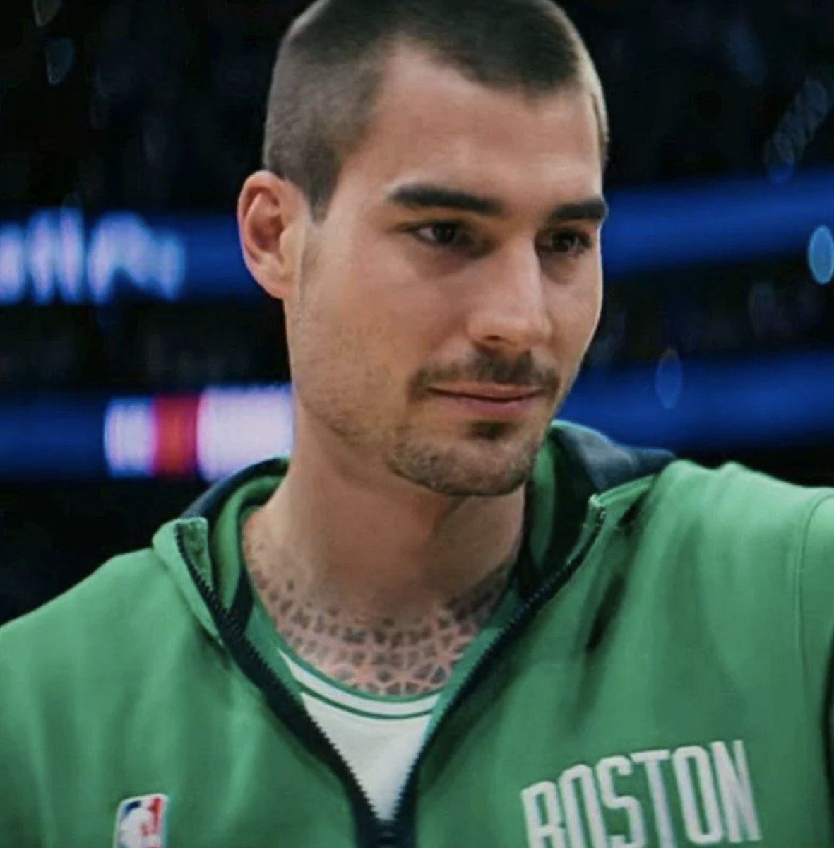 NBAMemes's tweet photo. The Cruz family is different https://t.co/0Dqfuon3Qs