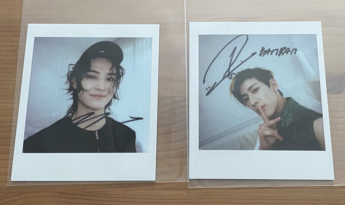 AKI_j_m's tweet image. 《拡散希望》
GOT7 交換してくださる方を探しています📢

ポラロイド
譲：1枚目写真
求：ジニョン

KTOWN4U店舗特典(他店舗可能)
譲：2枚目写真
求：ジニョン

トレカ
譲：3枚目写真
求：4枚目ハート以外のジニョン

郵送📮での交換希望しています‼︎
よろしくお願い致します🙇🏻‍♀️

#GOT7  #GOT7交換