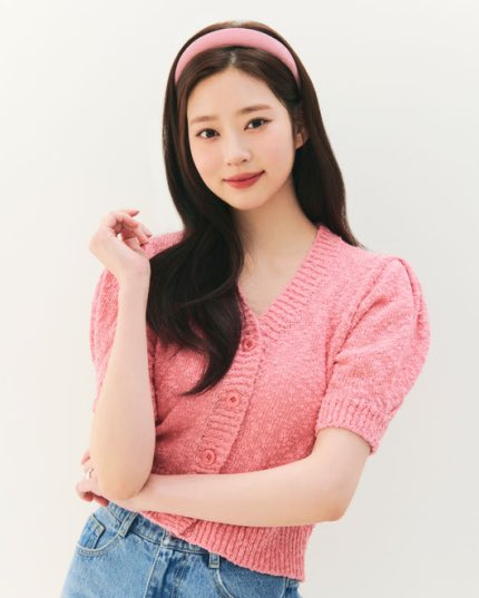 urbanwent_twt's tweet photo. [#김민주🗞]

김민주, MBC 드라마 '금혼령' 캐스팅…본격 스펙트럼 확장 나선다 (출처 : YTN | 네이버 TV연예)

🔗 https://t.co/OEx8E7h2CU

#민주 #KimMinJu #ミンジュ https://t.co/Z2i0PKHPOD