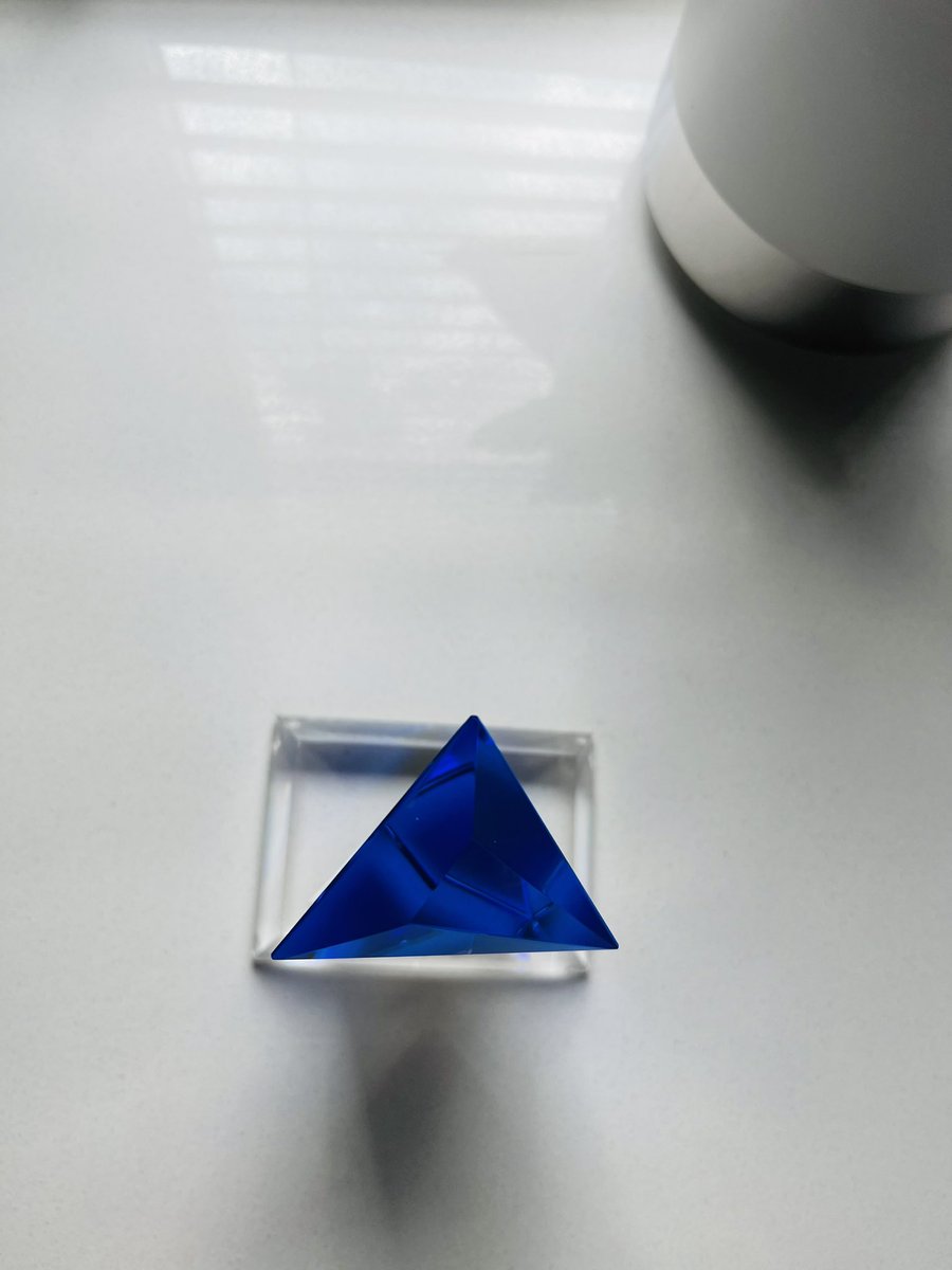Shubhangi1237's tweet photo. Got my 5 year anniversary crystal today. Thank you @Microsoft for inspiring me everyday to push my boundaries and to build software that empowers others. ❤️💚💛💙 https://t.co/JgFBZPQYCk