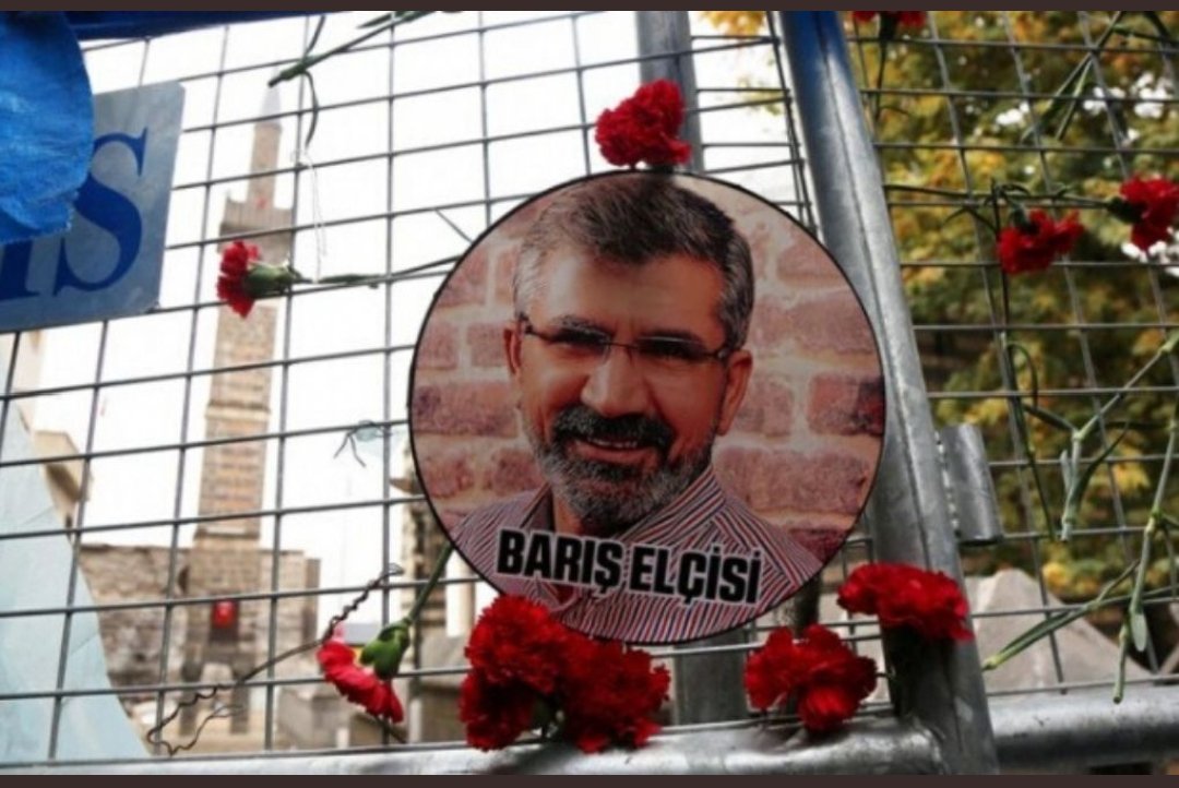 behremdeniz21's tweet photo. #TahirElciİcinADALET https://t.co/IDQ6naNwQ6