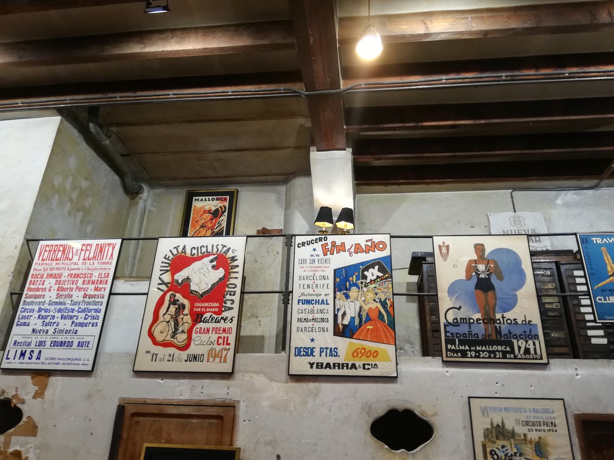 pinolalda's tweet photo. Ayer tarde, la imprenta Nueva Balear (comercio emblemático de #Palma fundado en 1913) inauguró un nuevo espacio de exposición.

https://t.co/GrfRDhjlX3

Mucha suerte 🍀 a Belén y Roberto, su cuarta generación. https://t.co/QGe7rzBM2x
