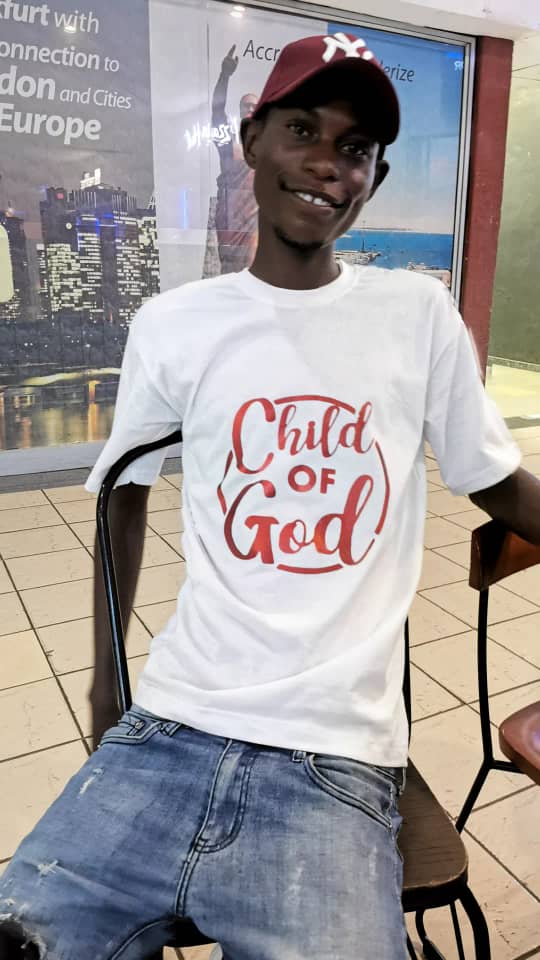 OvercomerWear's tweet photo. Hanzi, "ndobva ndaita kunge munhu weku church sterek!" Well, we design clothes on our own to makesure that every client feels comfortable with their clothes. Ku drip tiriko futi so don't worry😊 https://t.co/VKd6AIr0YQ