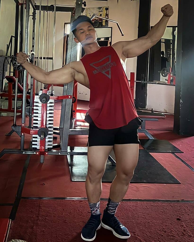 sandgokuuu's tweet photo. If people start hating on you when you improve, it’s not hate it’s INSECURITY.

#Gymmotivation #fitfam #health #lifestyle #healthy #strong #exercise #fitspo #healthylifestyle #cardio #biceps #banjarmasin #muscle #aesthetic #binaragaindonesia #gym #fitn… https://t.co/p07pqmYA44 https://t.co/mmDcR9DFgl
