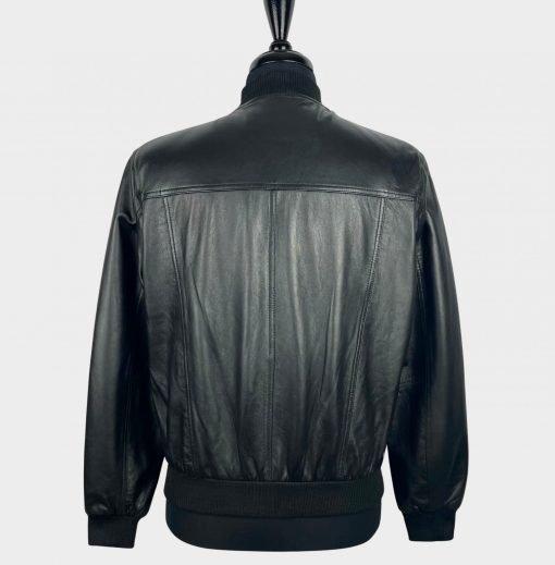 Leather bomber jacket from Real Hoxton. It has a contemporary slimmer cut, so we would suggest going one size up if you would like a more generous fit
This works out at £40 a fortnight with ClearPay interest free. 
Total £160
Size L, XL, XXL.

whatiship.co.uk/product/black-…