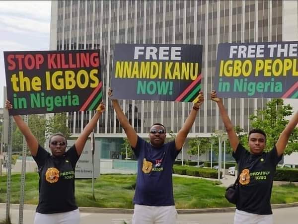 ubaku5's tweet photo. Court Up -date. 

Barrister Nnaemeka Ejiofor  and his colleague at Enugu high court over the illegal abduction  and forceful disappearance of Henry Ikechukwu  an IPOB member whom the military have continually refused to bring him to the court . https://t.co/kK7M6lpW88