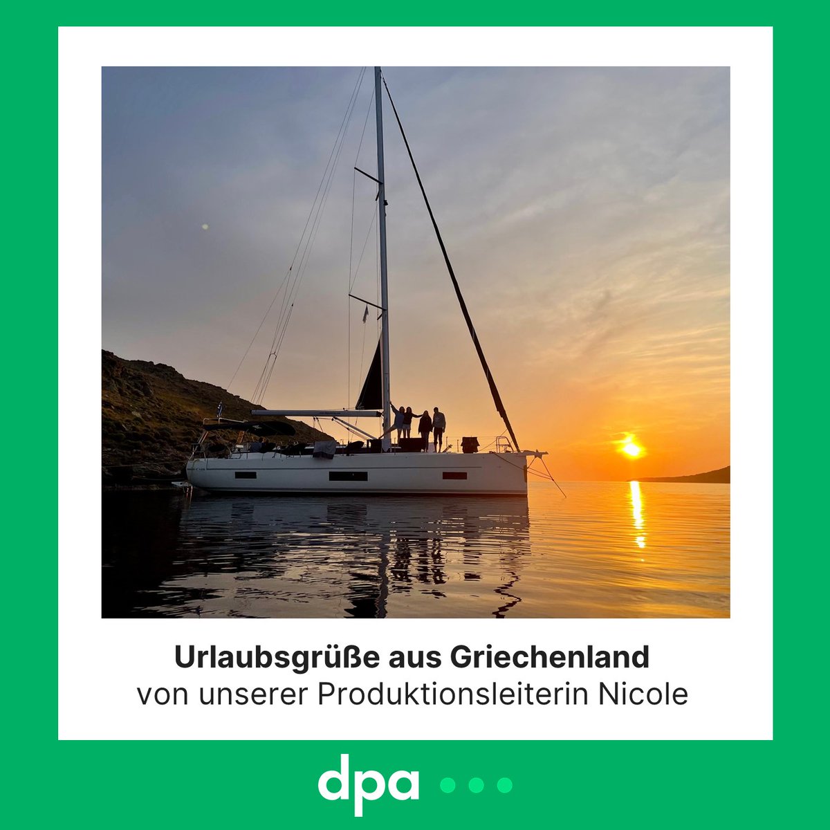 dpa_CC's tweet photo. Der Sonnenuntergang auf dem Wasser ist für unsere Produktionsleiterin Nicole der perfekte Ausklang nach einem aufregenden Tag. ☀ Sie verbrachte ihren Sommerurlaub auf einem Segelboot nördlich von Kreta. ⛵ Wo verbringt ihr euren nächsten Urlaub? 😍
#makingcontentwork https://t.co/JM7dL02wiH