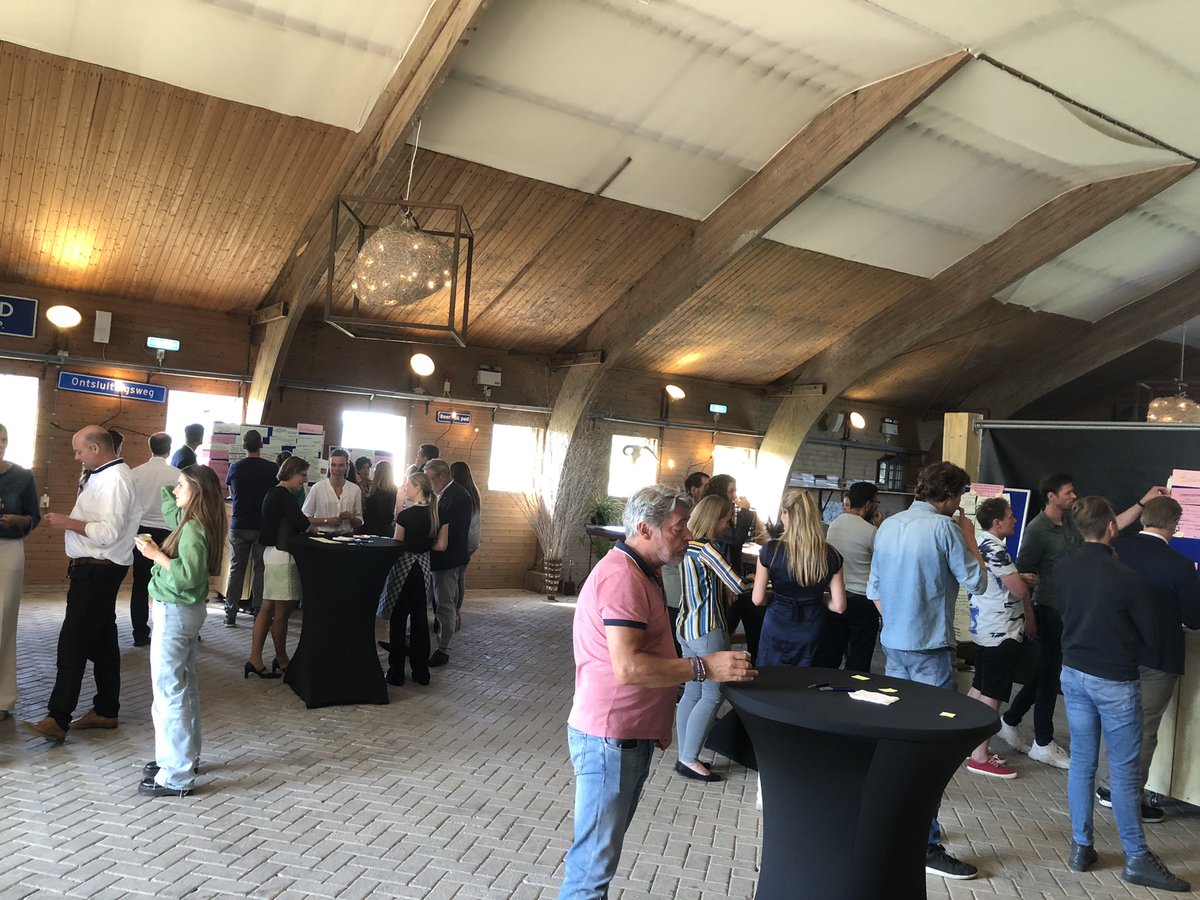 Ellen van der Vossen tweet media