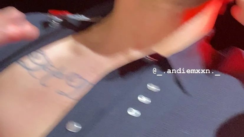 pretenderlouis's tweet photo. louis tomlinson details, whore edition https://t.co/GTLHoKVosy