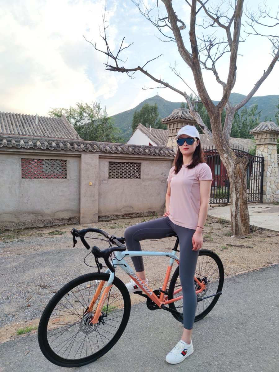 SuPanda1999's tweet photo. While you're riding, don't forget the scenery along the way.🚲🚲🚲

SuPanda takes care of your ride.❤️

More about us: https://t.co/CiuNHhR7t9

#foldingbikes #mtb #roadbike #cyclinglife #benatural #ridetolive #ridetogether #mountainbike #gobiking https://t.co/73E8IrptVG