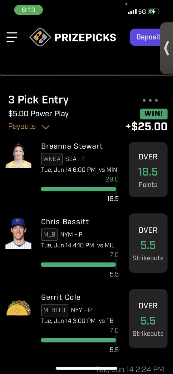 Jsjrdfs's tweet image. We still like to party @DFSnDONUTS @MySpari