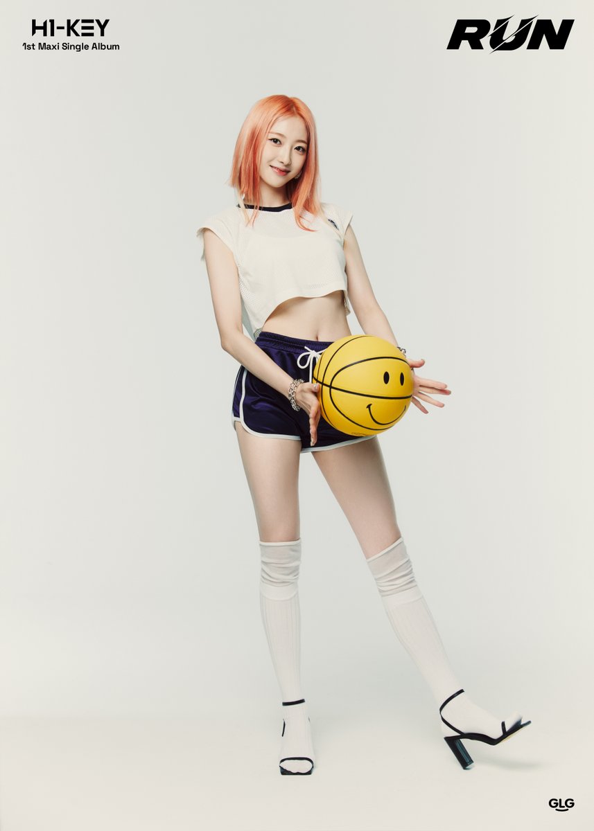 H1-KEY(하이키) 1st Maxi Single Album [RUN] CONCEPT PHOTO : RIINA