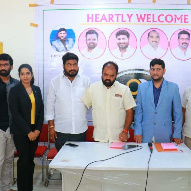 OriginDairy's tweet photo. Highlights of of 🎊GRAND OPENING🎊 of our new branch office @ Nalgonda. Thanks for  our community partners, elected officials, and friends for having great time with us, 
Special thanks to @BhupalReddyTRS  sir for making event grand success. https://t.co/SwltISQOGB