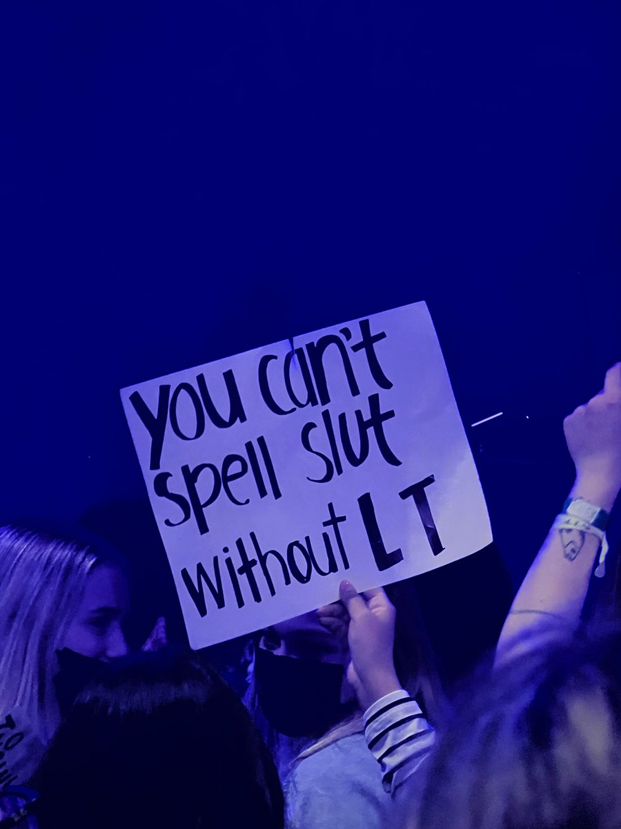 FITFreactionvid's tweet photo. Louis Tomlinson's concerts a summary 🥵 https://t.co/0yxLNeO42w