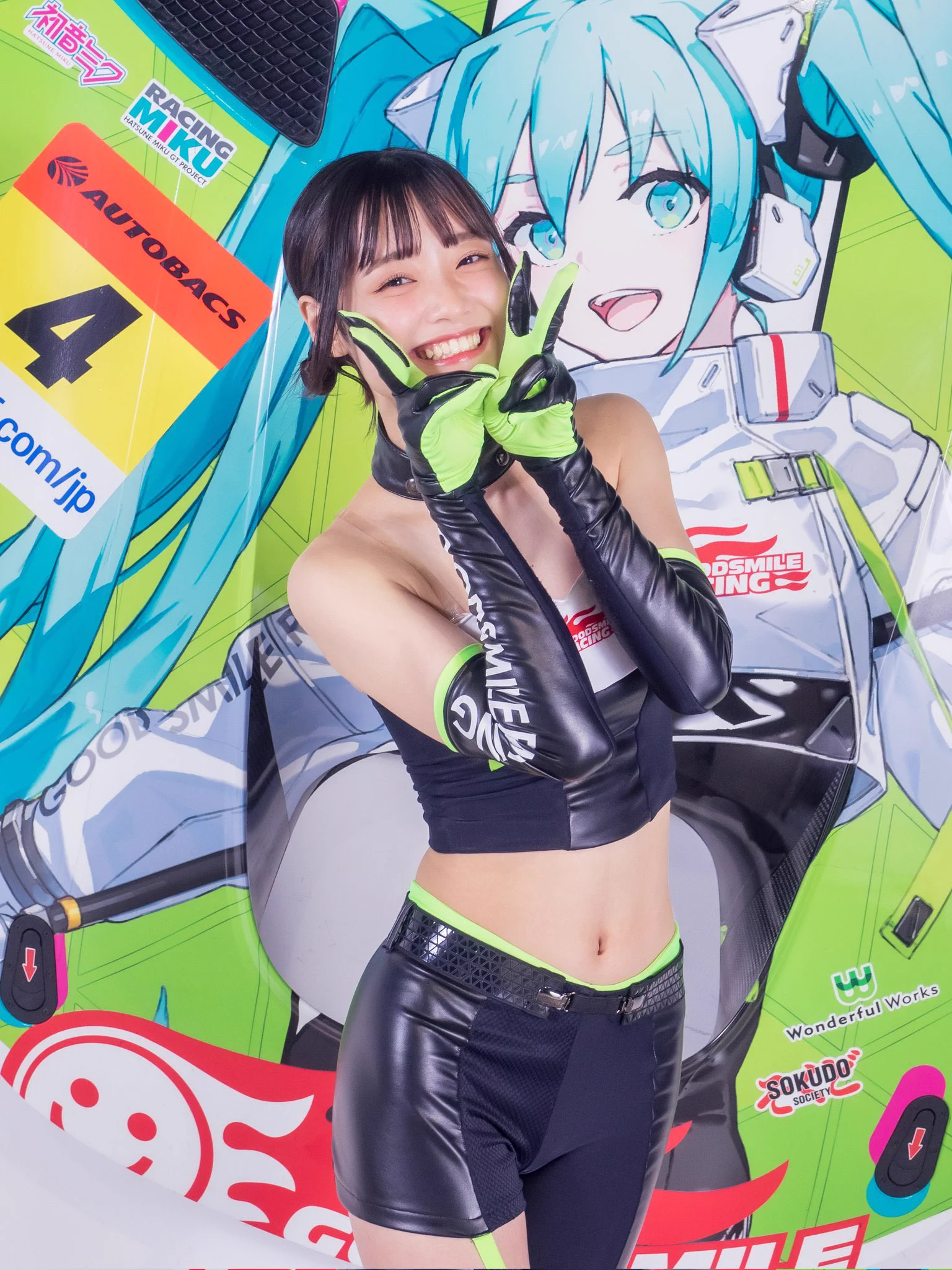 ☆はなこ☆ バングル 豪華ビジュー＆レース グリーンmix 花村すいひ | Suihi Hanamura on X: 