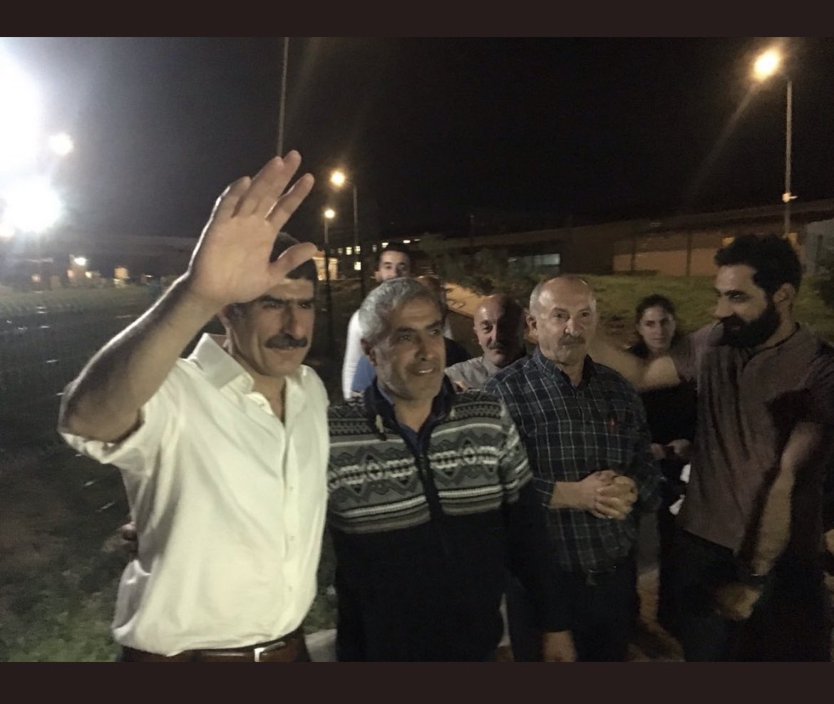 Çocuk olarak girdiği cezaevinden 47 yaşında, 14.6.2019’da tahliye edilen <a href="/serhattugan1/">Serhat Tuğan</a>’ın bugün 50 yaşına giriyor.
28yıl sonra Yeniden Yargılama ile tahliye edildiği günün yıldönümünde  DGM’leri kaldıran irade mağduriyeti ile yüzleşemedi ve <a href="/serhattugan1/">Serhat Tuğan</a> yine cezaevine girecek.