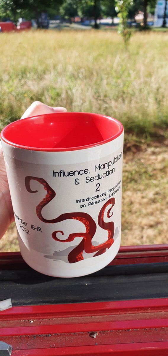 uhlon_dohlenko's tweet photo. Good morning from the #PersuasionOctopus and a quick reminder that abstracts for full and lightning talks at the #LanguageAndPersuasion conference (free + online) are due by the end of the month π more info at: https://t.co/2x4tyXg8n6 https://t.co/qq8O3NdRww
