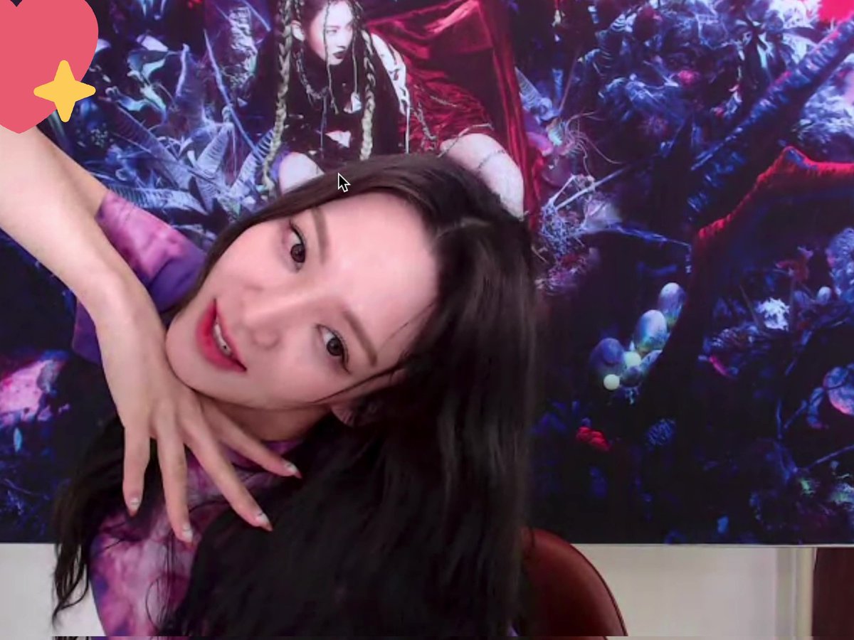 hyoyoend's tweet photo. this has been @ofSearom and I decided to change my muse to HYO so let's mingle well! and pinned were under reconstruction! https://t.co/s4GPcQwz7I