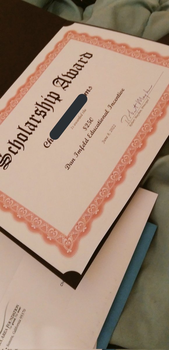 Cherry053119's tweet photo. Got my diploma! Finally had to wait like a year. It's a huge accomplishment for me. I dropped out and switched schools many times. It was hard for reasons but my schools and teachers were always doin the most and never gave up on me🥳💜
#HSGRADUATE2022
#DIPLOMA
#SCHOLARSHIP https://t.co/CcC0xYyjzl