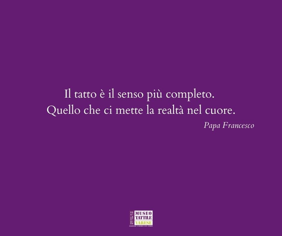 Il tatto è il senso più libero che c’è. Ancestrale, capace di emozionare, democratico e ‘facile’. Per capire, imparare, divertirsi, e crescere. Da noi la #libertaMW è anche questo: conoscere il mondo con le mani per essere liberi di avere accesso alla bellezza. #MuseumWeek