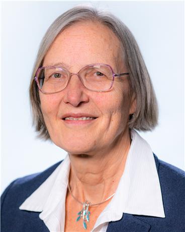 BritishPainSoc's tweet image. Really looking forward to our first plenary on headache and facial pain with @profjzak Prof Joanna Zakrzewska @TN_UK #trigeminalneuralgia #BPSASM2022