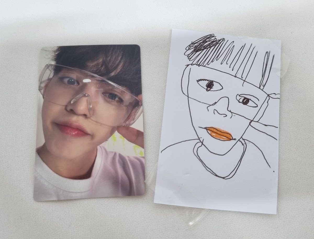 neomeo_hani's tweet photo. 나 원우 에스쿱스 포카교환했는데 사기 당한줄
그림연습 다른곳에다가 하시라고요
열자마자 나 사기당한줄알고 손 떨었음 https://t.co/SNsCpZWZpP