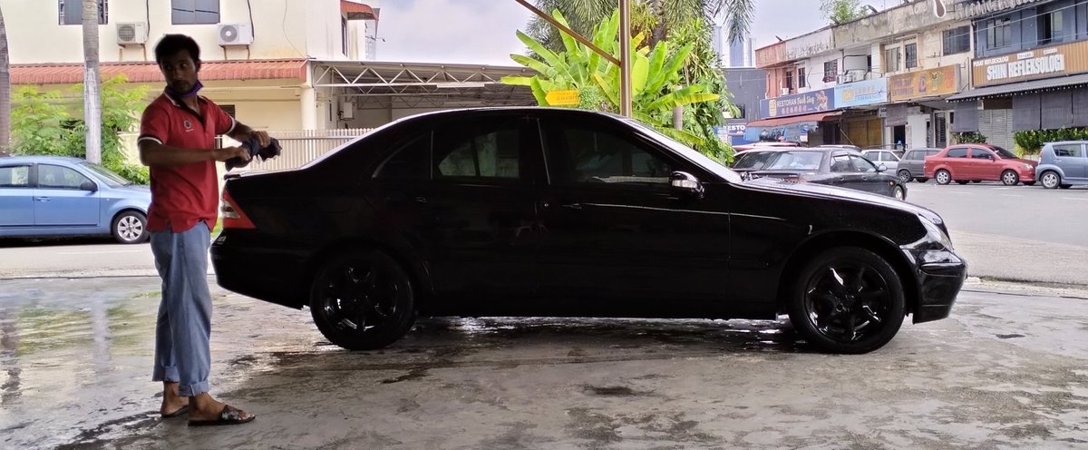 xxDonJxx's tweet photo. Arini abam bwk god pader gi carwash, harap harga masih kekal
#Banglasia https://t.co/4cycgG3PSa