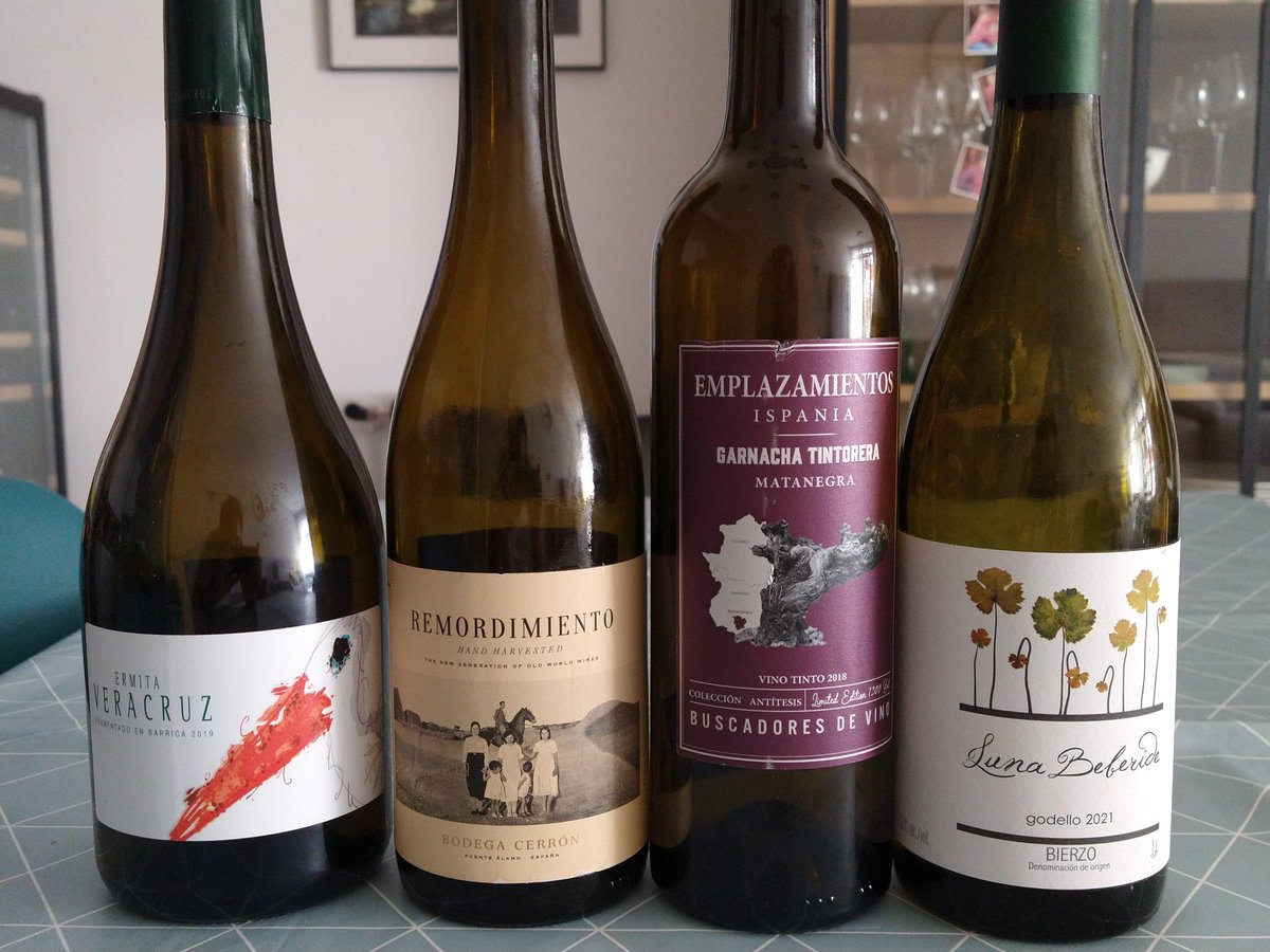 A golpe de martes....visita sorpresa de los primos.