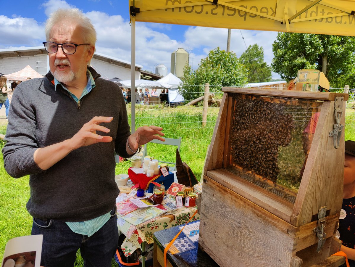 BathSoftCheese's tweet photo. What an incredible day we had at our Open Farm Event on Sunday! So many exciting activities and beautiful weather! 🐮🌞🌺 #kelston #celebration #cheese #gettogether #cheesiness #bathsoftcheese #handmade #produce #bathsoftcheesecafe #farmers  #bathsoft #parkfarm #british #Openfarm https://t.co/JIPcEIF9Ur
