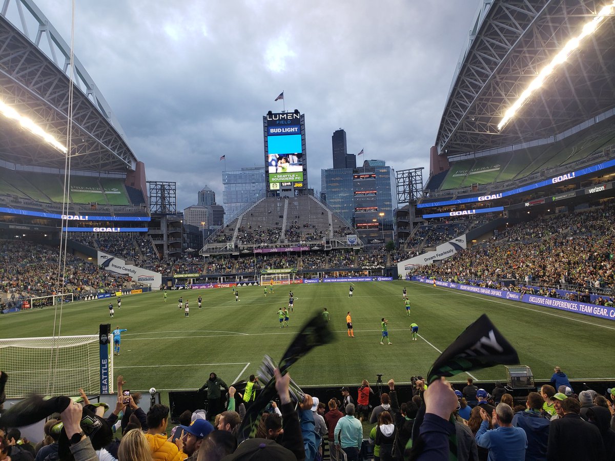 SuccubusAsian's tweet photo. Went to see @SoundersFC for the first time!!! We kicked the @WhitecapsFC butts tonight! #Sounders Love me some #Seattle Sports. 😍 https://t.co/Xko1p6cjit
