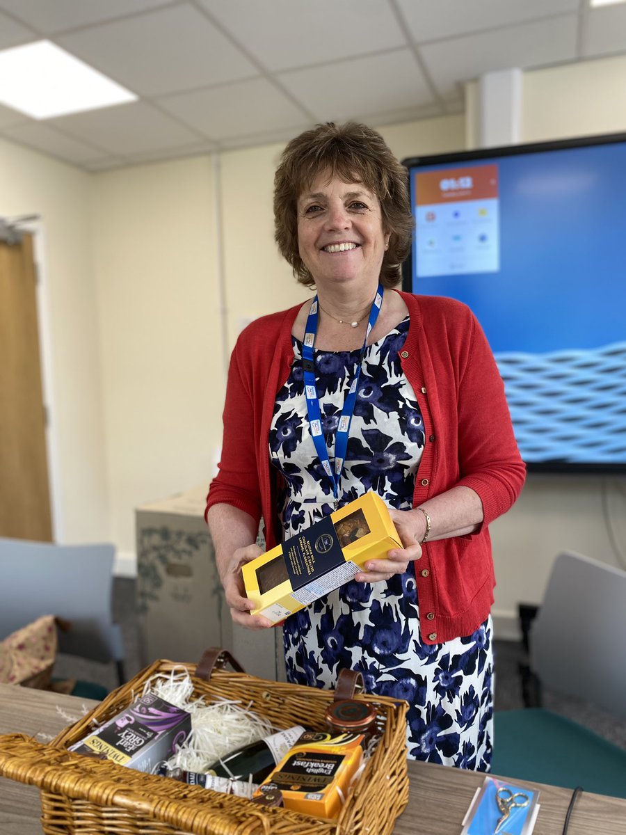 ODUHL2's tweet photo. @BecHarris16 @Leic_hospital @RMitchell_NHS @joannetylerfan2 We’ll miss you Kathy; especially your #energy &amp; your #passion, for being such a strong #advocate for our staff. We all hope you have THE BEST #retirement. Well deserved after an amazing 43 years! @lwim101 @Leic_hospital https://t.co/ciL6hqu3Xx