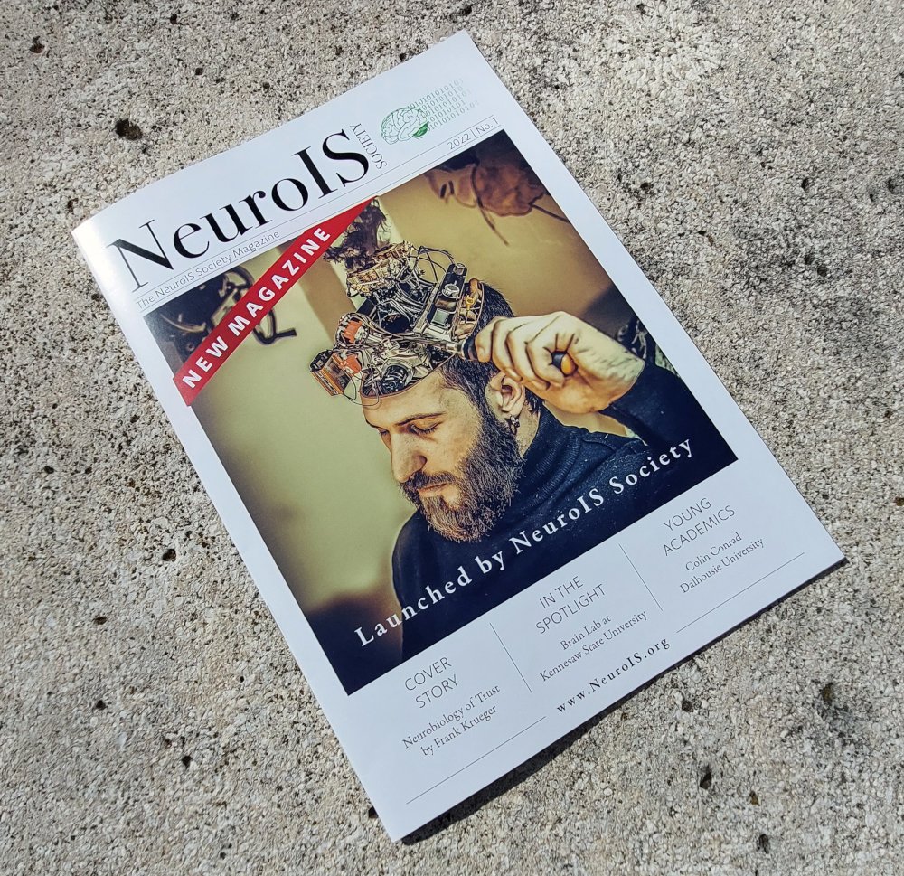 Proud to present the inaugural issue of the NeuroIS Society magazine at the 14th NeuroIS Retreat in Vienna. After yesterdays Members Meeting and Welcome Reseption, we are looking forward to latest NeuroIS research today and tomorrow. 

#NeuroIS

<a href="/tugraz_csbme/">Computer Science & Biomedical Engineering @TUGraz</a> <a href="/tugraz/">TU Graz</a>