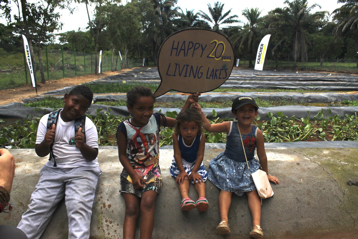 Global_Nature_F's tweet photo. Mit unserem Partner @Kaercher_PR blicken wir zurück auf 10 Jahre #CleanWaterForTheWorld. 💧🌎🌈
Von 2016 bis 2019 haben wir in #Kolumbien, #Mexiko, #Nicaragua und #Paraguay gemeinsam #Grünfilter gebaut: https://t.co/CkGbVgM6CD
#Nachhaltigkeit #Naturschutz #NatureBasedSolutions https://t.co/APk6iBHHUp