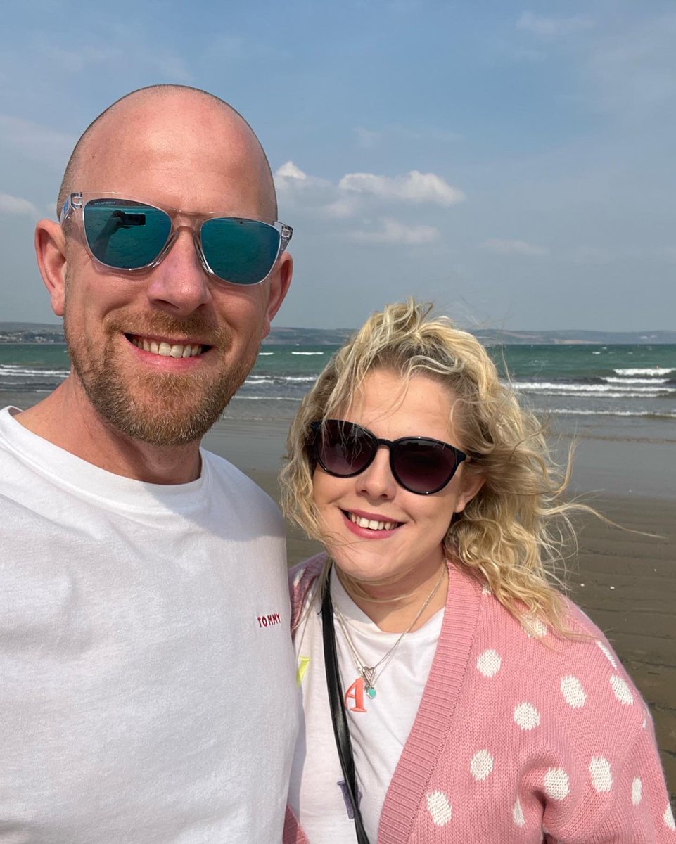 Karen Webb tweet media