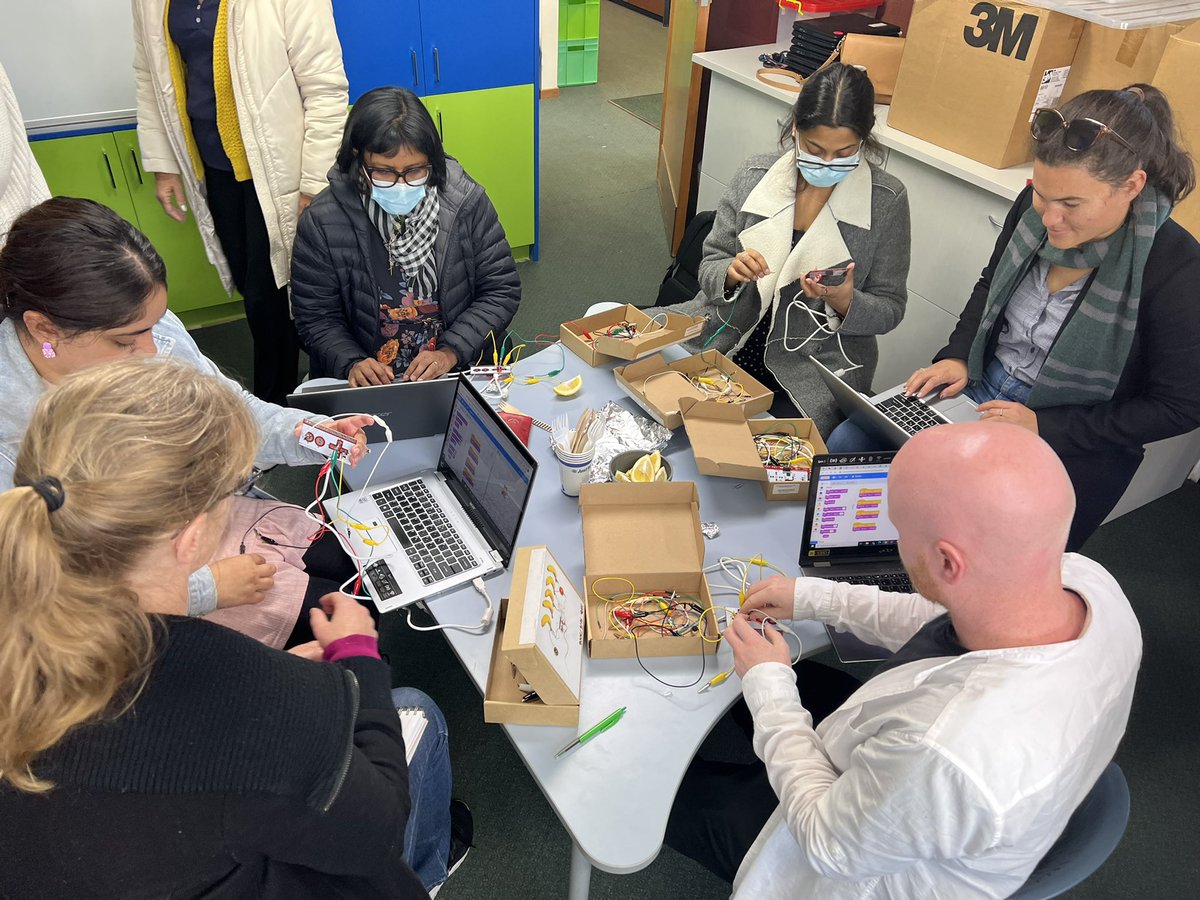 LuisaLongone's tweet photo. Some awesome new learning and mahi from our teachers today around DT. Experimenting with unplugged activities, #makeymakeys #microbits #beebots #probots #scratch #makecode as well as learning all about the MIEE programme- exciting stuff! @MicrosoftEDU #MIEExpert #MIEExpertNZ https://t.co/bVUvHBcNim