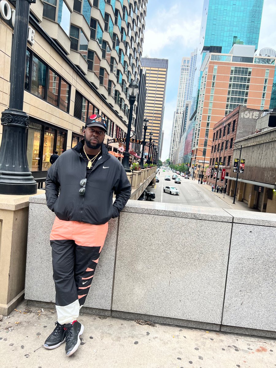 Sauce_Bryant's tweet photo. Chicago was interesting 
#Nationalfilmmaker
#workinprogress #Movies #Chicago 
#Chicagofoods #NationsLeague https://t.co/H1Bw0zfNtD