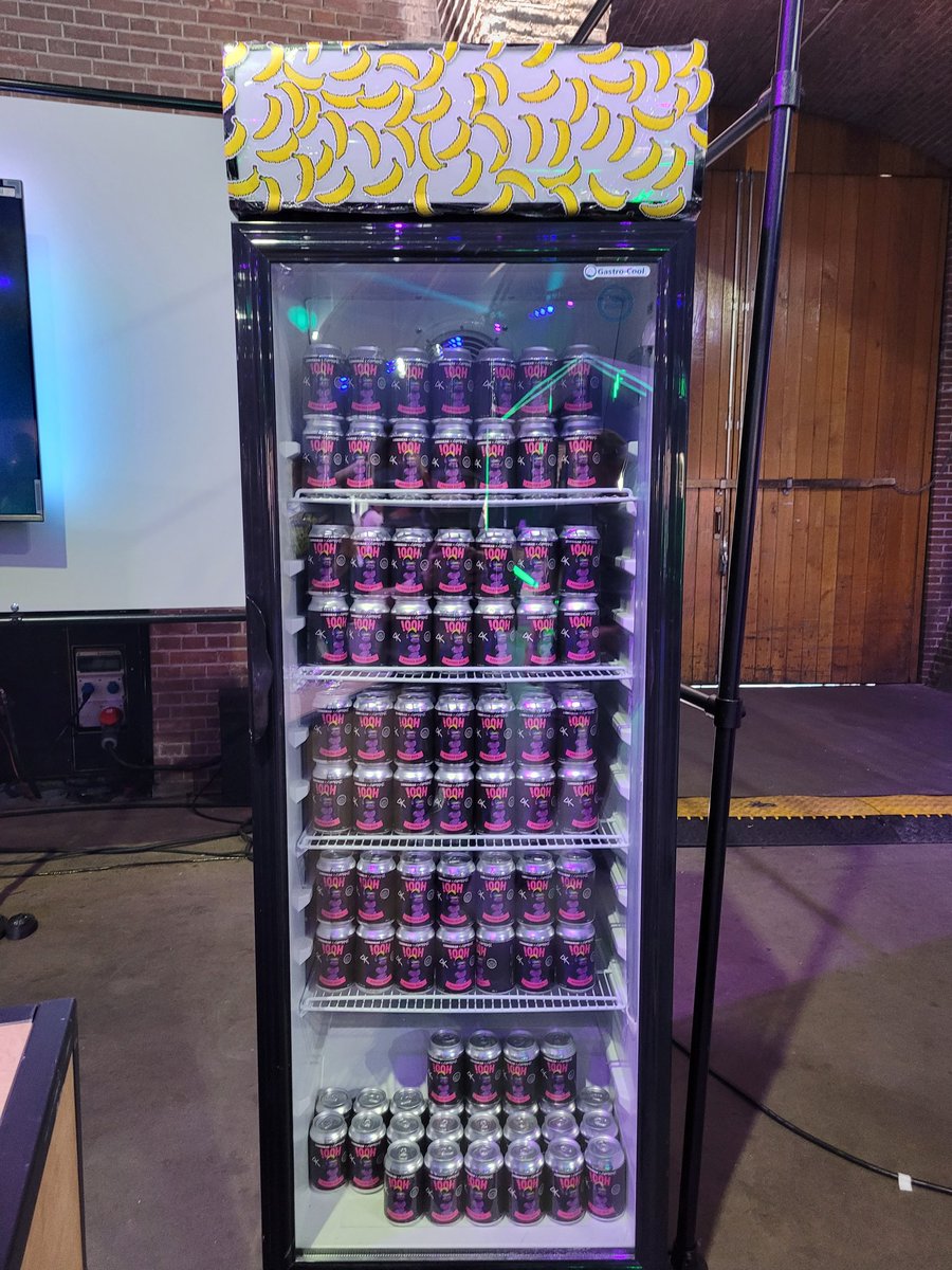 CyberKongz's tweet photo. We are set up at @met_ams! Stop by the activation, talk to one of our Kongz, and try out one of our new #OOH beers!
#KongzTogetherStrong 

@HenryTheGrape @SebsDead_ @RealSvenstar @skeliNFT @Zniggy1 @cryptolander https://t.co/l9HhXapCXm