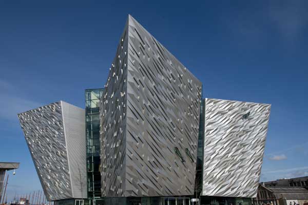 CarHire4Lower.com tweet media