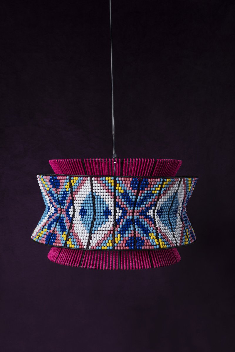 MashTDesign's tweet photo. Playing with colour
The process of making our lights is mechanical & labour intensive but we love that we can bring in colour throughout the process and in the final finished product
#madewithheart #beadedlighting #pendantlighting #lightingdesign #artisanmade #southafricandesign https://t.co/1poSX9FgQW