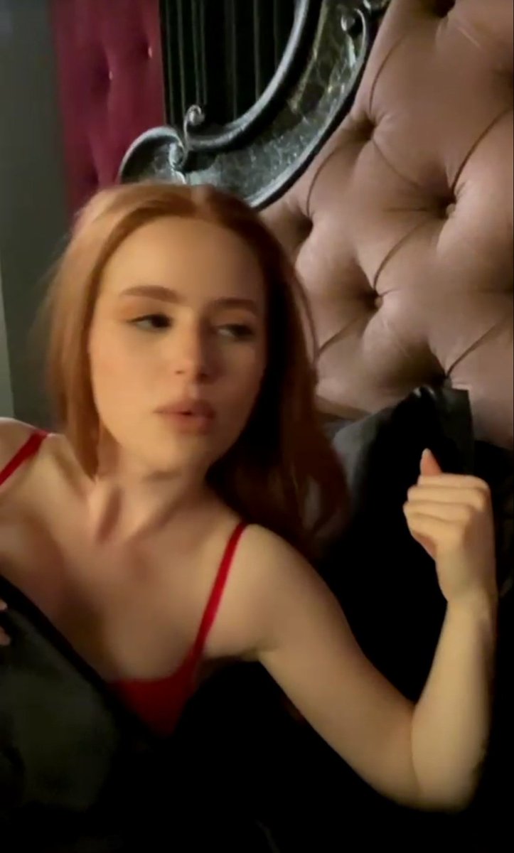 reinhrtshalf's tweet image. BESTIES I'M CRYING