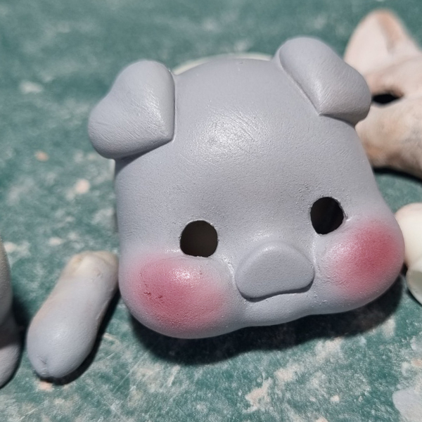 TokissiDoll's tweet photo. 1/16 Pig Doll 🐷🐺

🌈Tall : about 8.5cm
💖Eyes : 8mm

🍓身長 : 8.5cm
💖アイ : 8mm

#resin #resincast #resincasting
#August #bjd #doll #人形 #ドール
#pigbjd #pigdoll #tinybjd 
#Wonderland #不思議の国のアリス
#tokissi https://t.co/zxmp8zfBAM