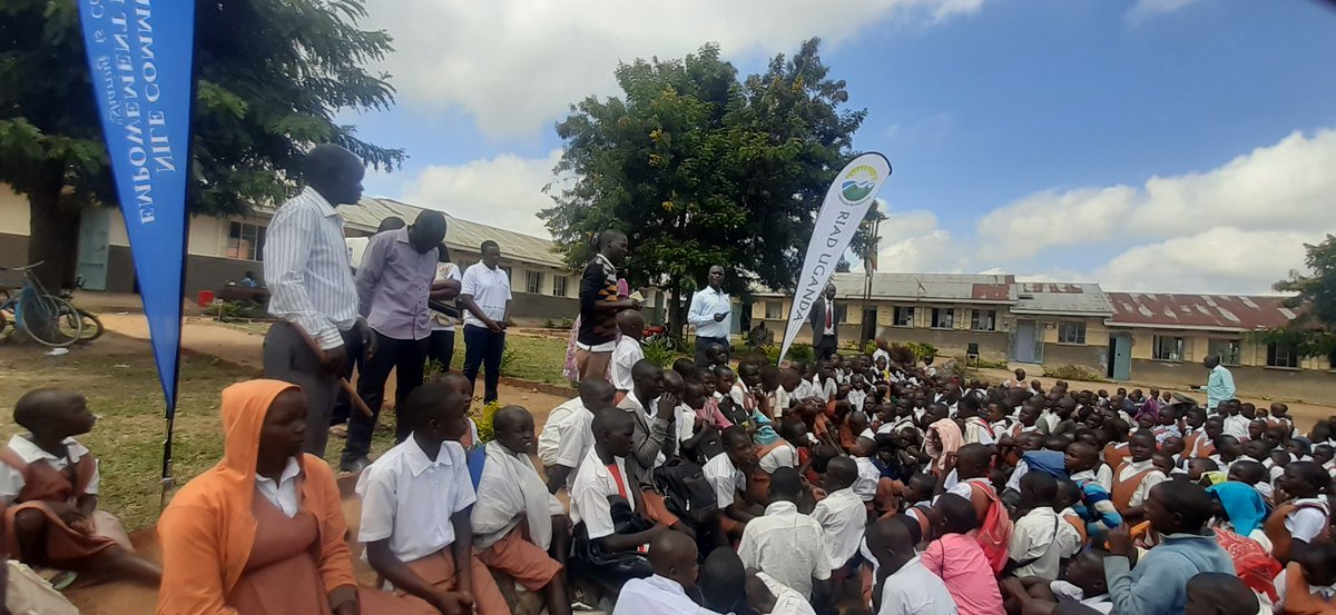 PiA_ug's tweet image. Let’s face the most threats to conservation &amp;amp; cultural heritage values 've an economic basis. Deforestation, overgrazing, urban encroachment, pollution, water scarcity, desertification, climate change etc. Spread the idea @dreamtownngo  @NAC @CISUdk @triplemotive  @CSSN