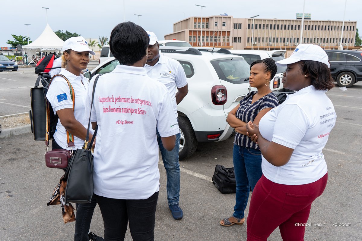 🇧🇯🇸🇳 20 entrepreneur⸱es béninois⸱es ont fait leurs valises la semaine dernière pour se rendre à #Dakar dans le cadre de l'initiative européenne #Digiboost.

💡 Au programme : échanges, rencontres, réseautage et découverte de l’écosystème entrepreneurial innovant sénégalais !
