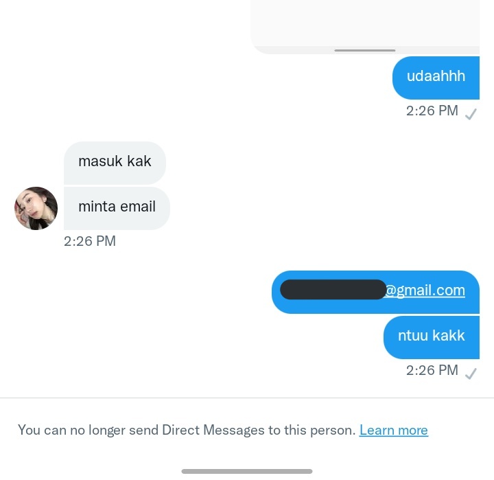 alkuwna's tweet photo. HELP RT!

❗️PENIPU ❗️

DANA : 085817312074
Twitter : @diselle

jadiii aku beli tiket konser vierra ke dia, pas udh bayar langsung di block. padal katanya dia kagak scam huuu kang tipu https://t.co/DThX9Fx1SP