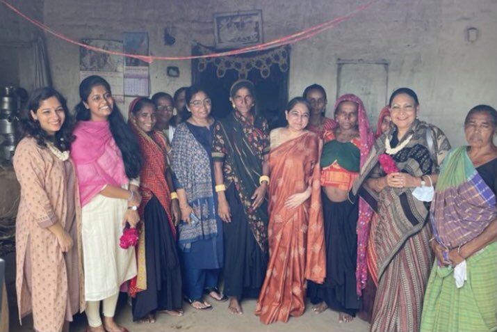 Inspiring visit to Anand- saw #cleanenergy #hariyalu efforts of amazing SEWA sisters &amp;  #ReemaNanavaty  in action. RE has transformational effect in rural areas. Excellent discussion with State Nodal officers for #RE and <a href="/NRDC_India/">NRDC India</a>  #DipaBagai to scale up DRE applications.